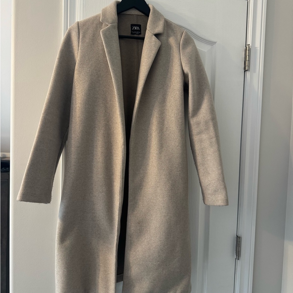 Zara Women's Classic Beige Trench Coat
